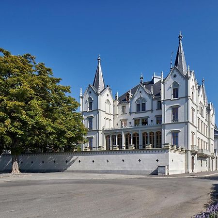 Chateau De L'Aile- Boutique Suites เวอเวย์ ภายนอก รูปภาพ