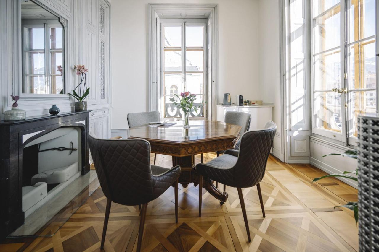 Chateau De L'Aile- Boutique Suites เวอเวย์ ภายนอก รูปภาพ