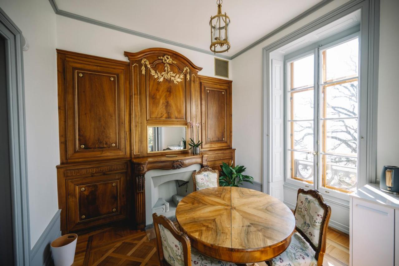 Chateau De L'Aile- Boutique Suites เวอเวย์ ภายนอก รูปภาพ